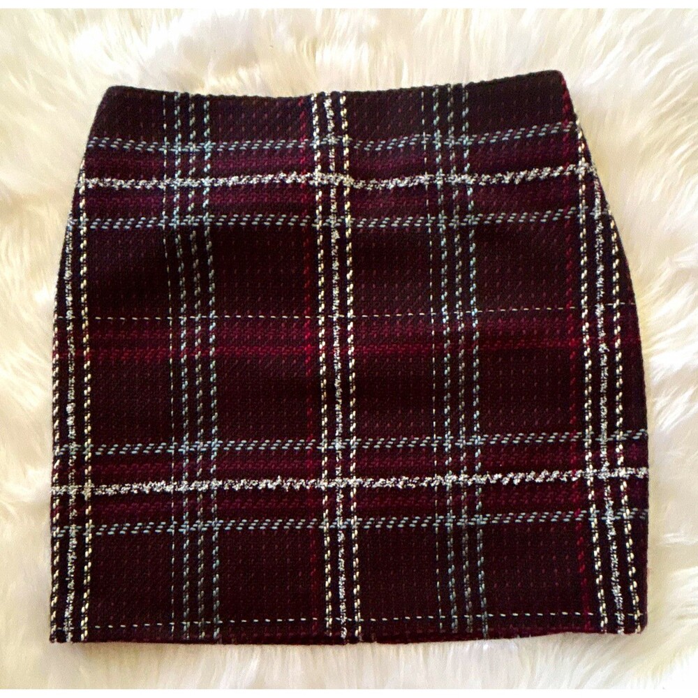 White House Black Market Tweed Plaid Mini Skirt 4 Black Garnet Lined Zip